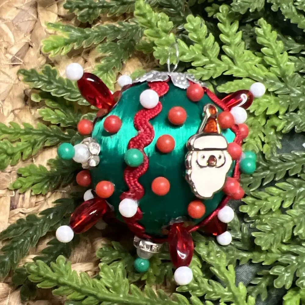 Set of 2 Mini Push Pin Sequins Satin Thread Ball Christmas Ornaments Santa Peace